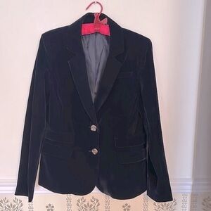 NWOT Velvet Blazer Midnight Blue M Classic Front Pockets Two Tiger Eye Buttons